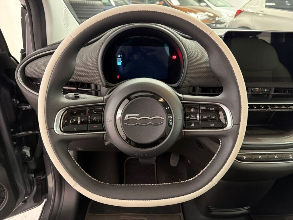 Fiat 500e 2022 Harmaa