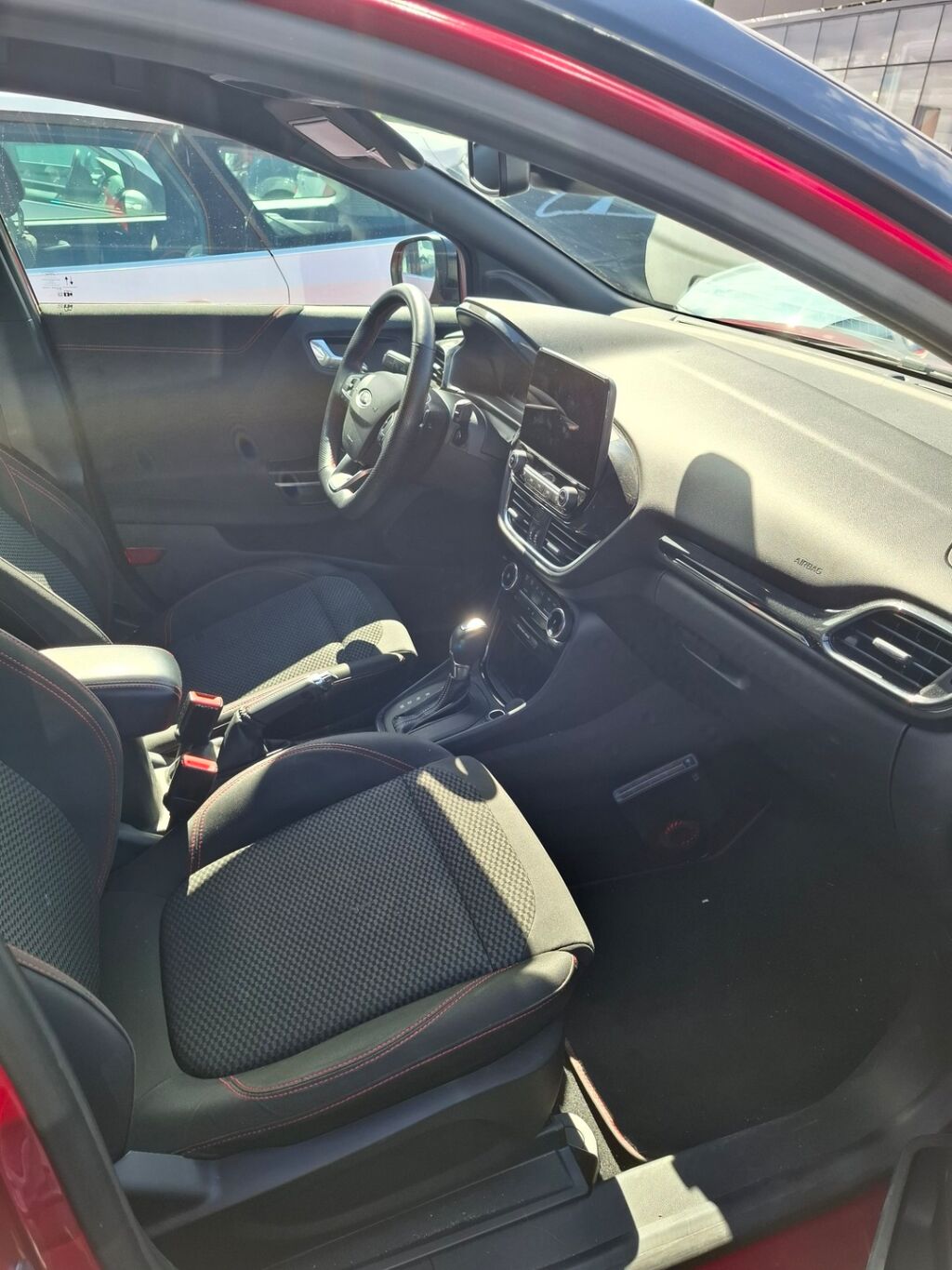 Ford Puma 2022 Punainen