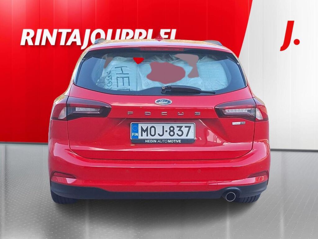 Ford Focus 2022 Punainen