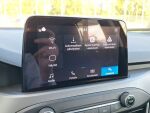 Ford Focus 2022 Punainen