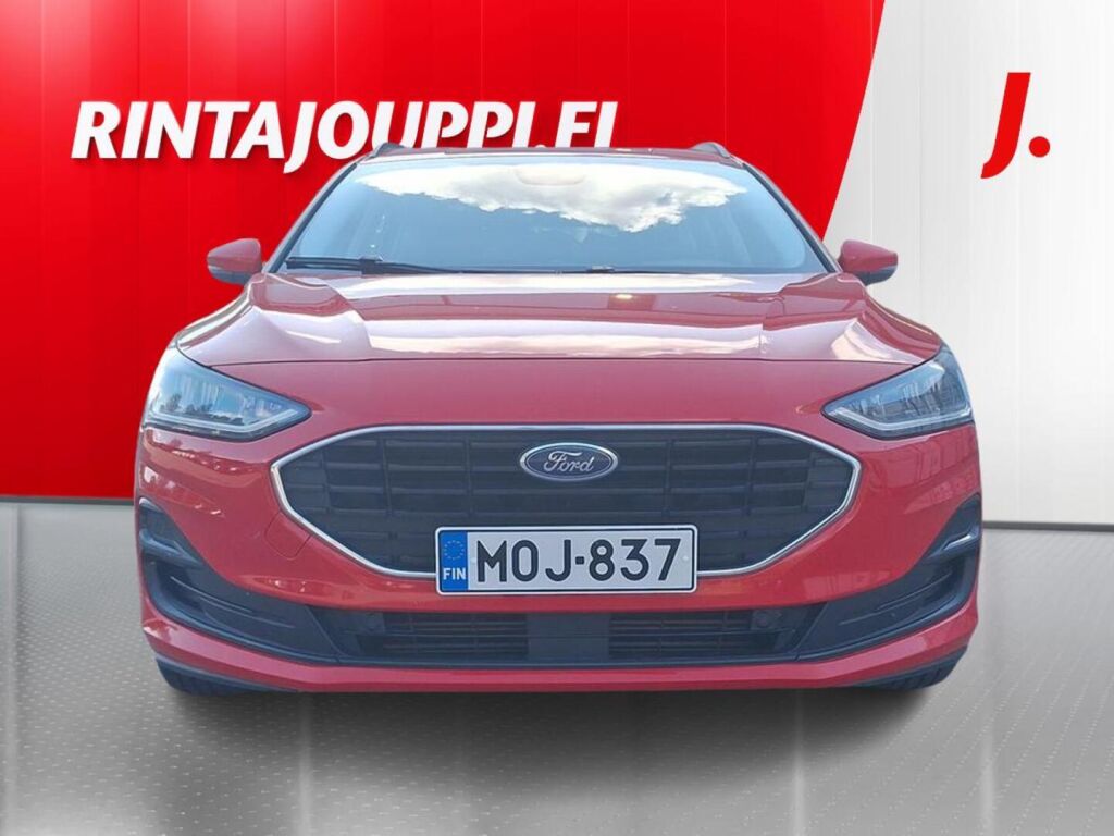 Ford Focus 2022 Punainen