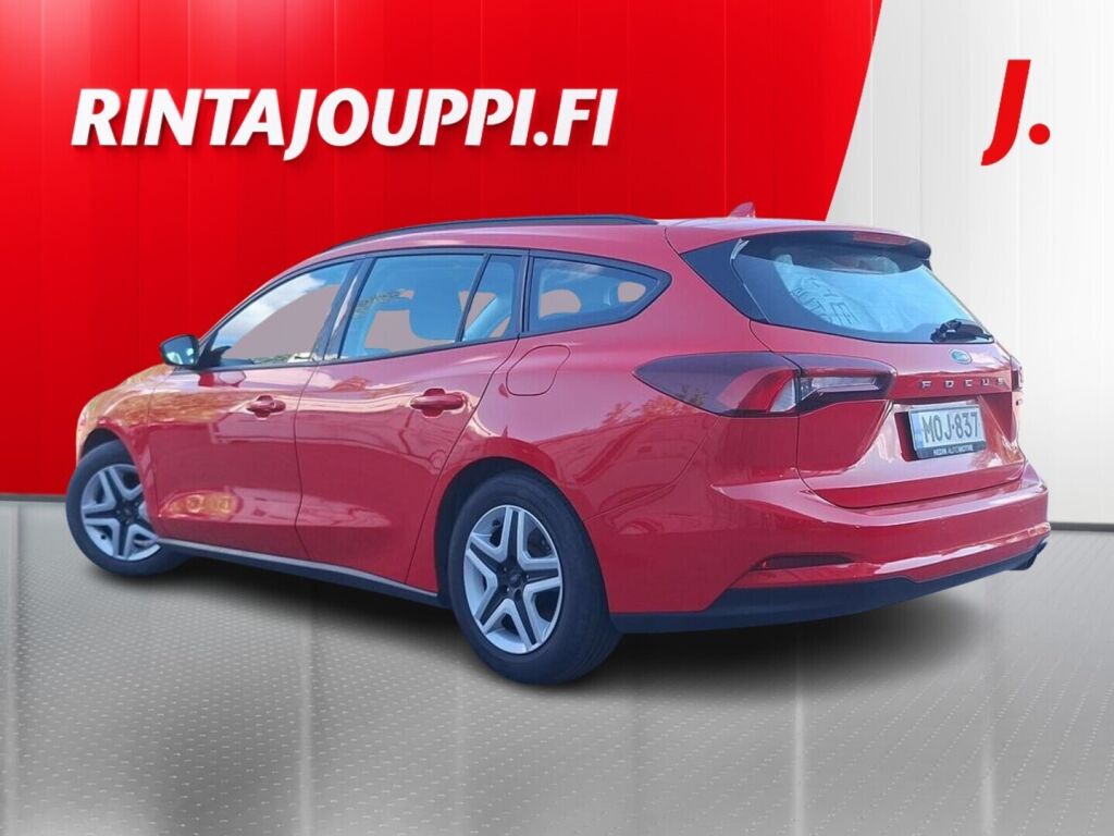 Ford Focus 2022 Punainen