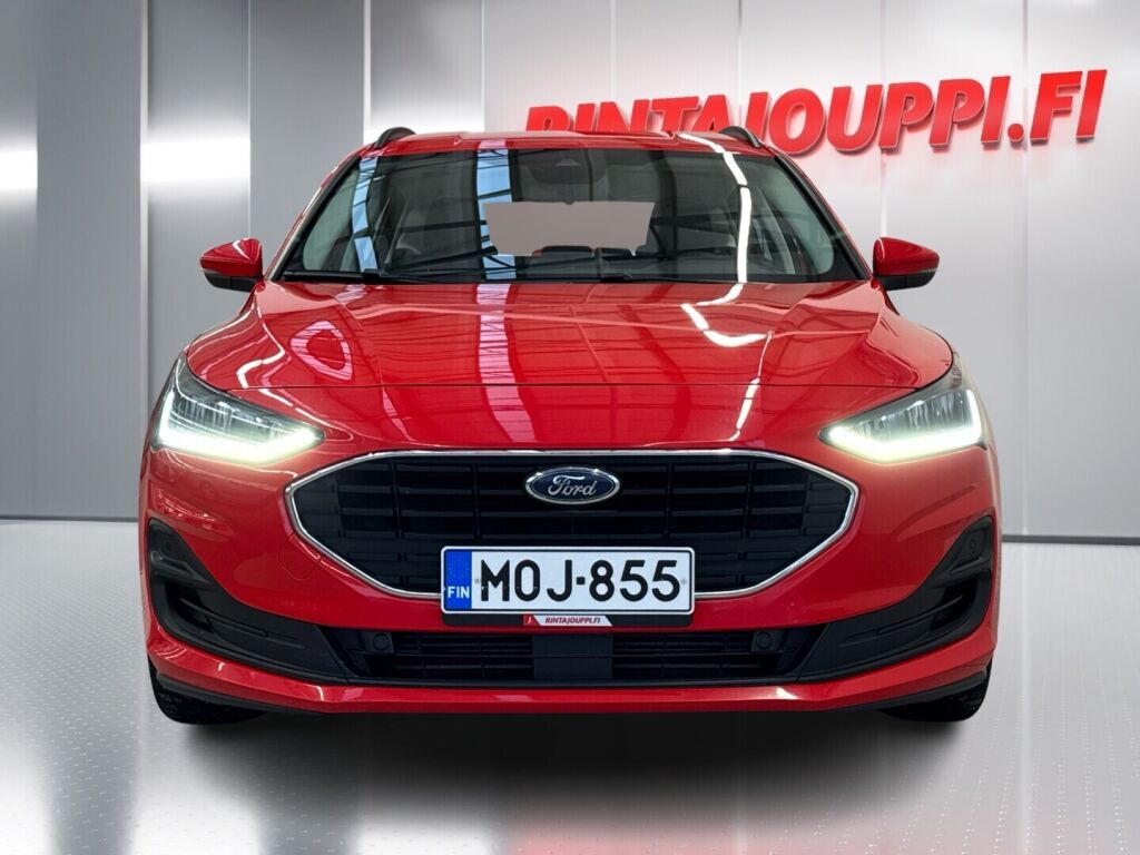 Ford Focus 2022 Punainen