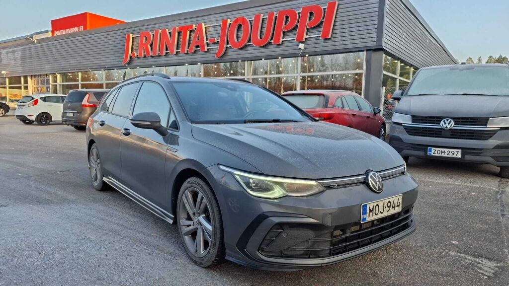 Volkswagen Golf 2022 Harmaa