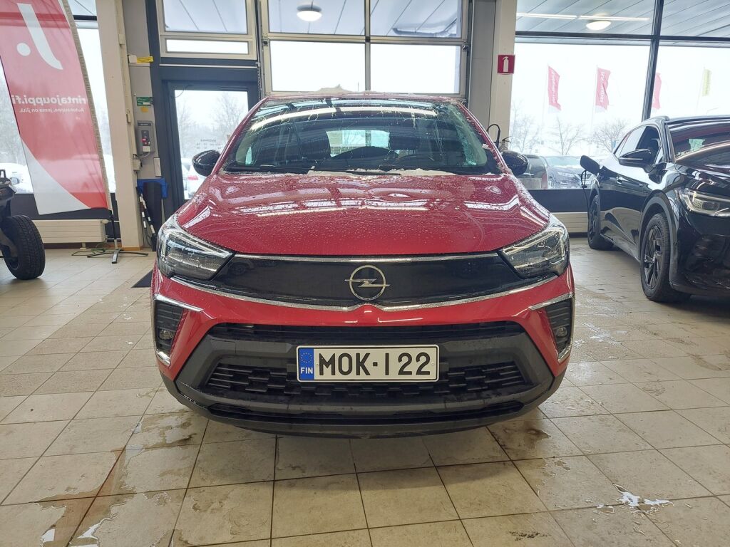 Opel Crossland 2022 Punainen