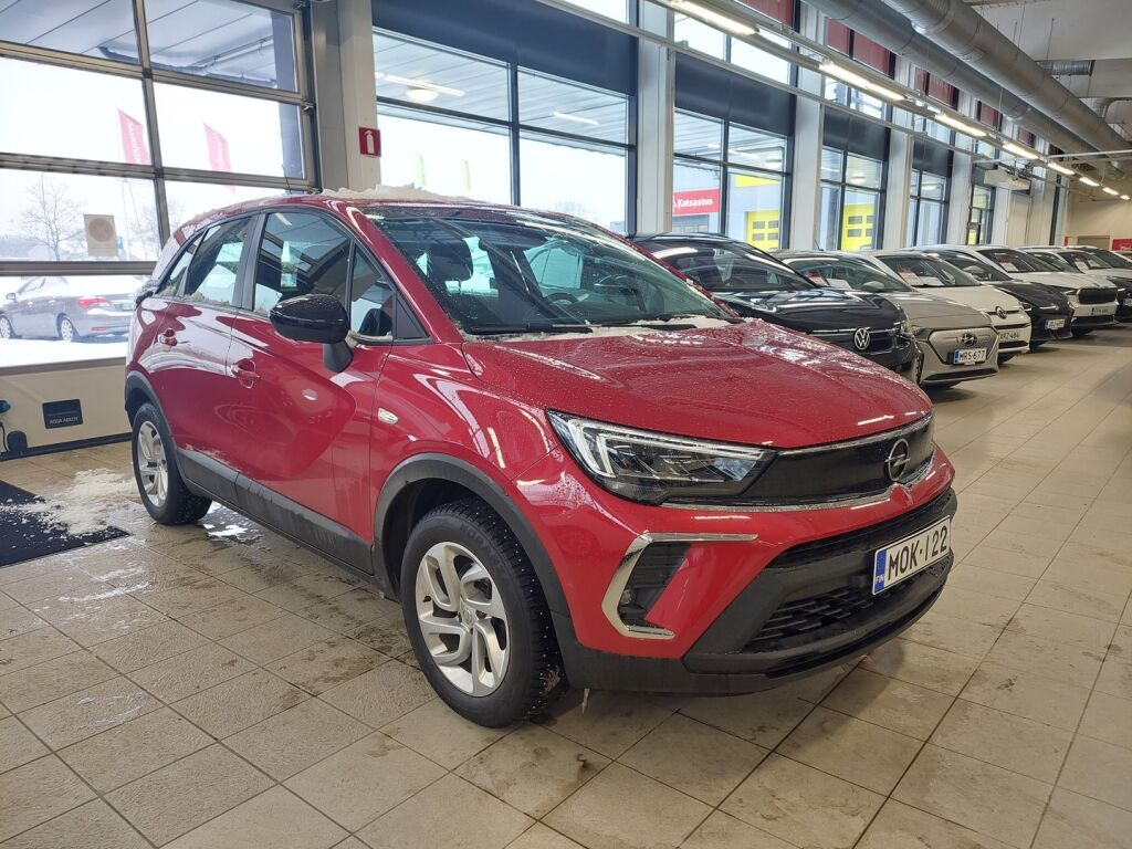 Opel Crossland 2022 Punainen