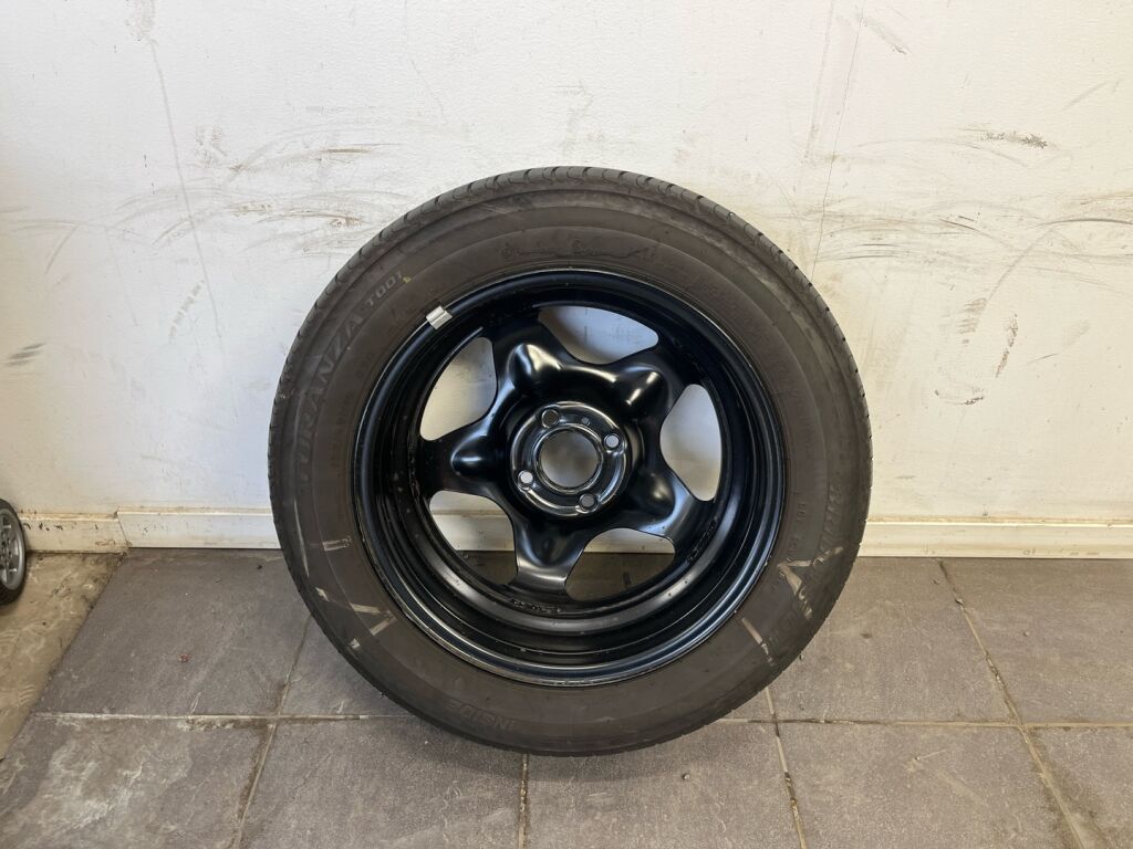 Opel Crossland 2022 Punainen