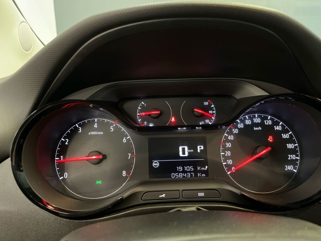 Opel Crossland 2022 Punainen