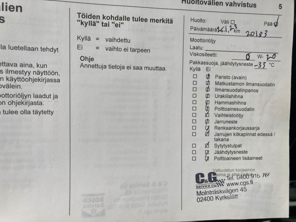 Opel Mokka 2022 Metallinhohto Vihreä