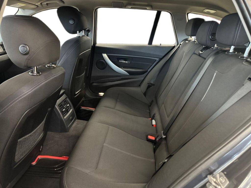 BMW 320 2014 Harmaa