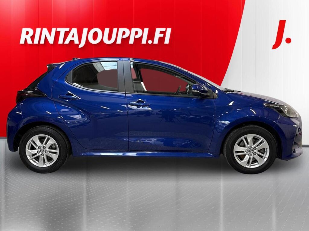 Toyota Yaris 2022 Sininen