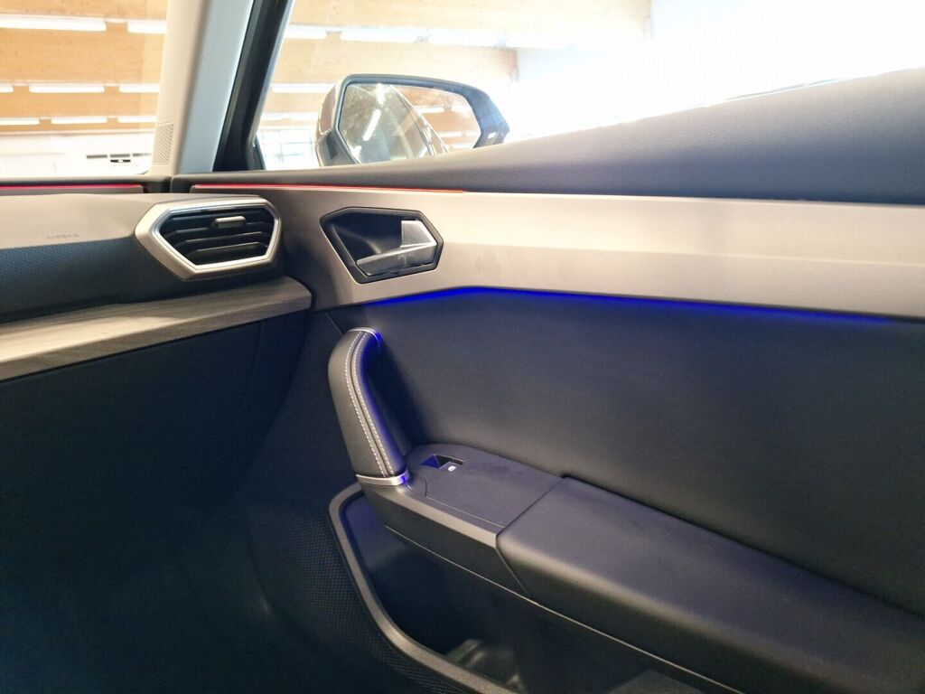 Seat Leon Sportstourer 2022 Harmaa