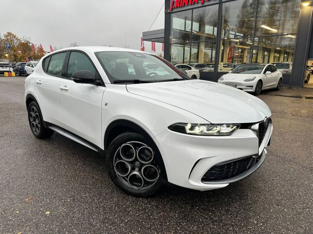 Alfa Romeo Tonale 2023 Valkoinen