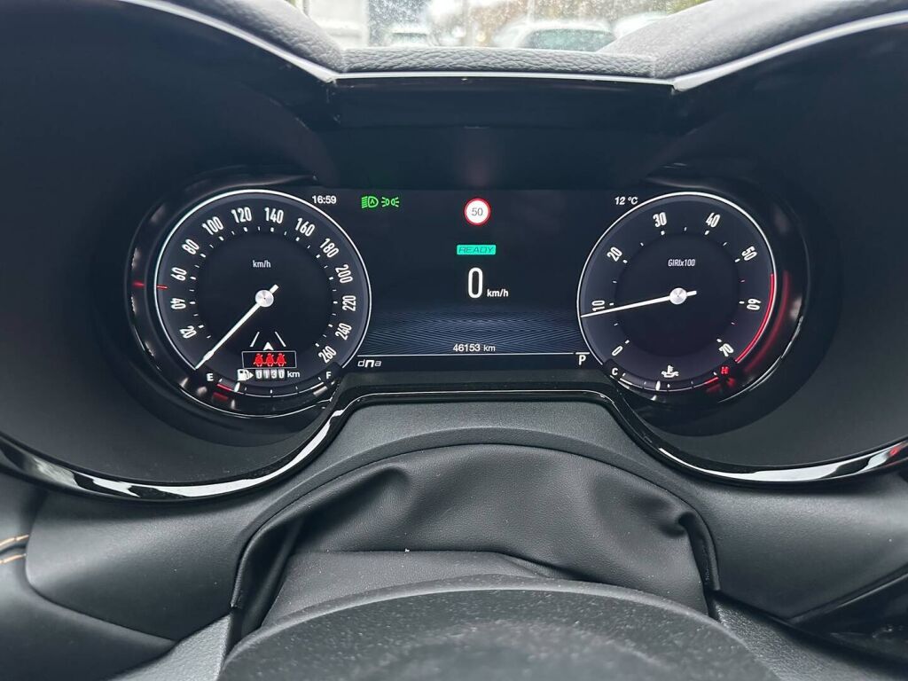 Alfa Romeo Tonale 2023 Valkoinen