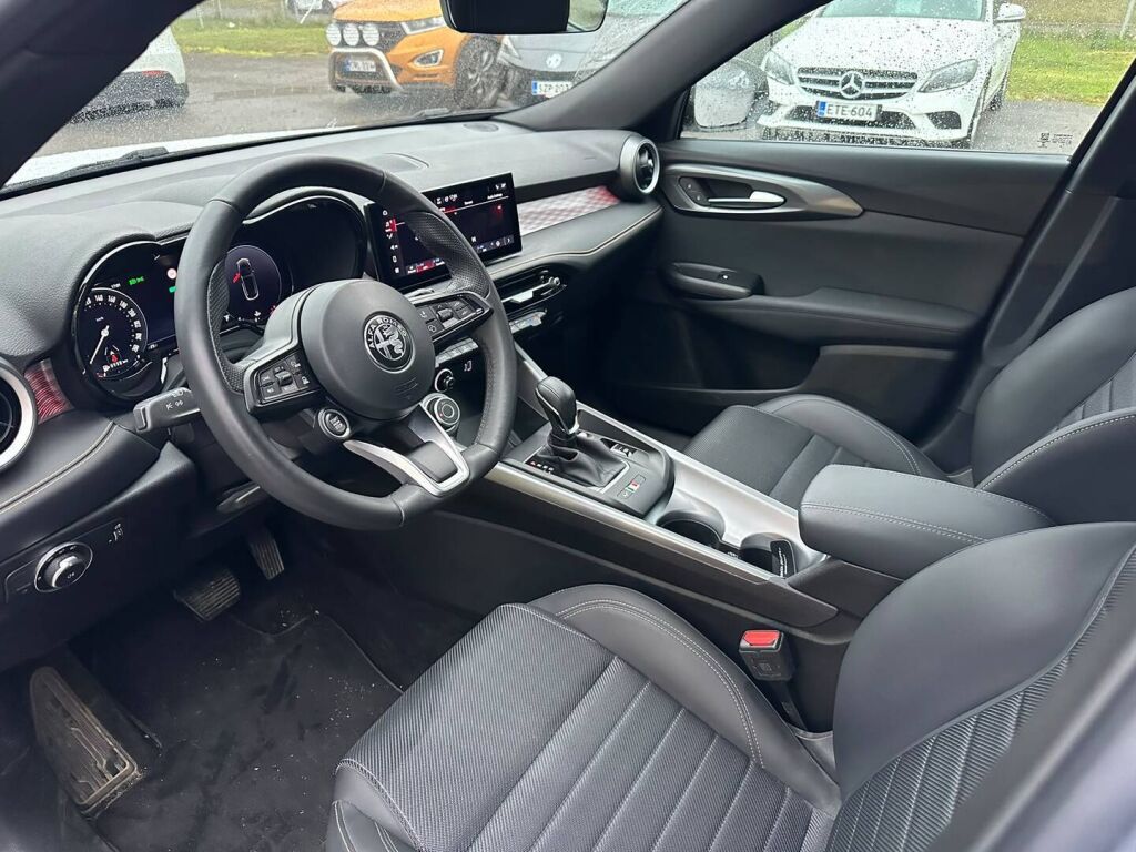 Alfa Romeo Tonale 2023 Valkoinen