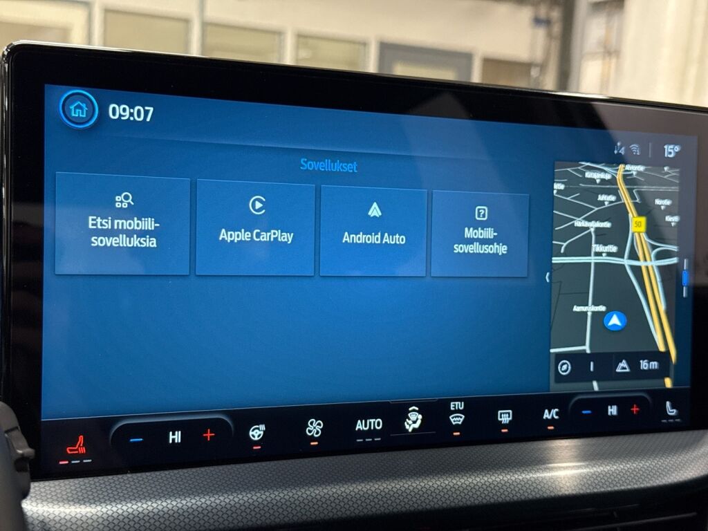 Ford Focus 2023 Valkoinen