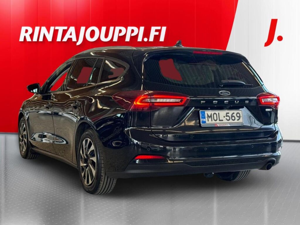 Ford Focus 2023 Metallinhohto Musta (Agate Black Metallic)