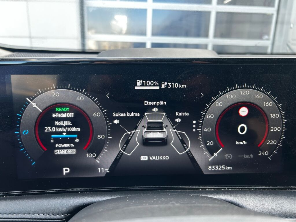 Nissan Ariya 2022 Monivär.