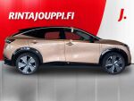 Nissan Ariya 2022 Monivär.