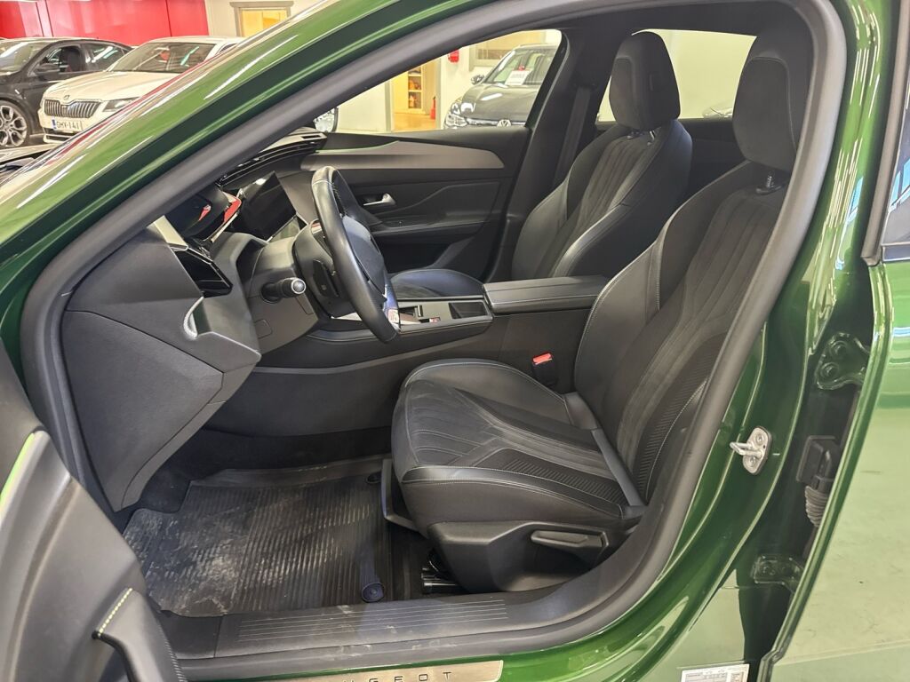 Peugeot 308 2023 Vihreä