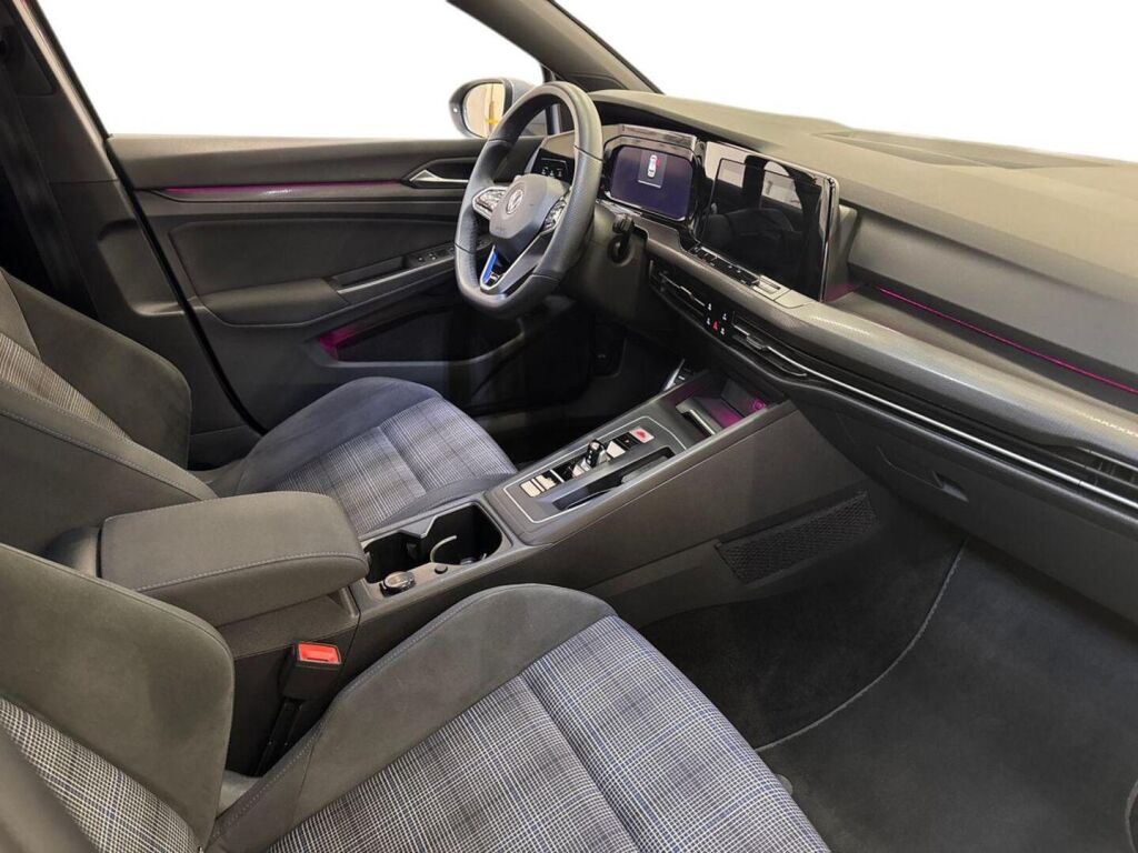 Volkswagen Golf 2020 Harmaa