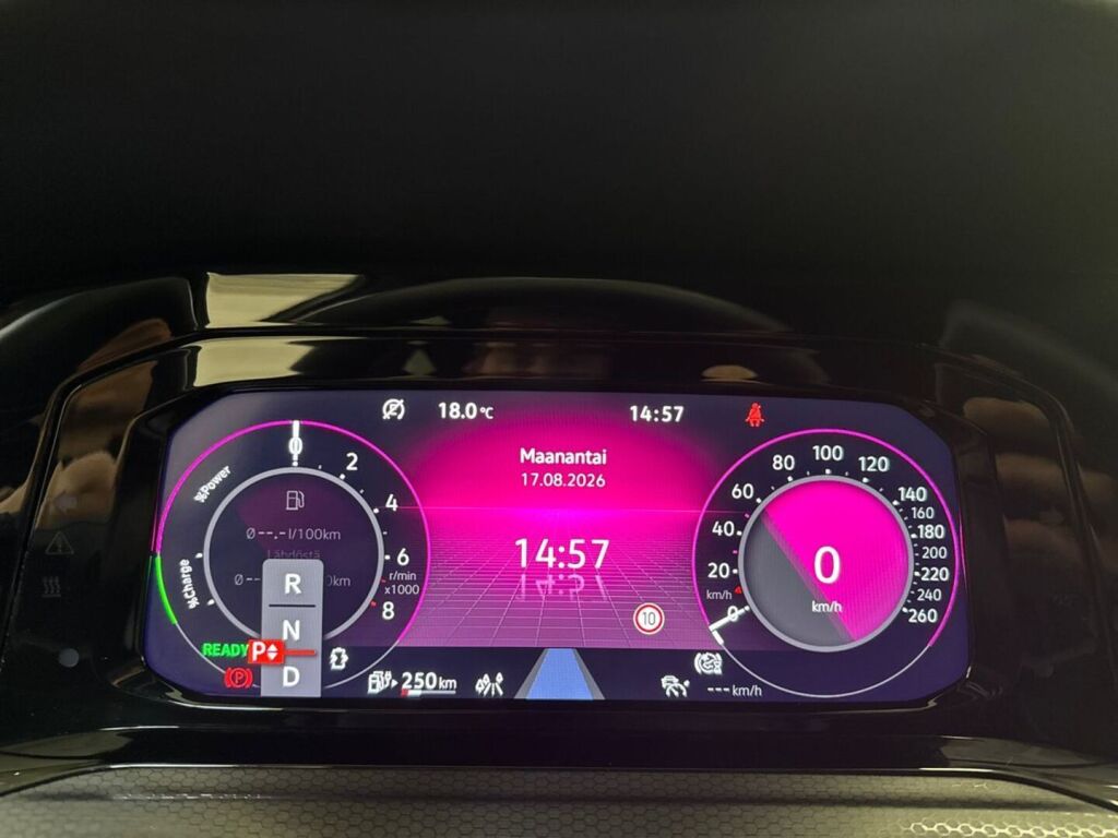Volkswagen Golf 2020 Harmaa