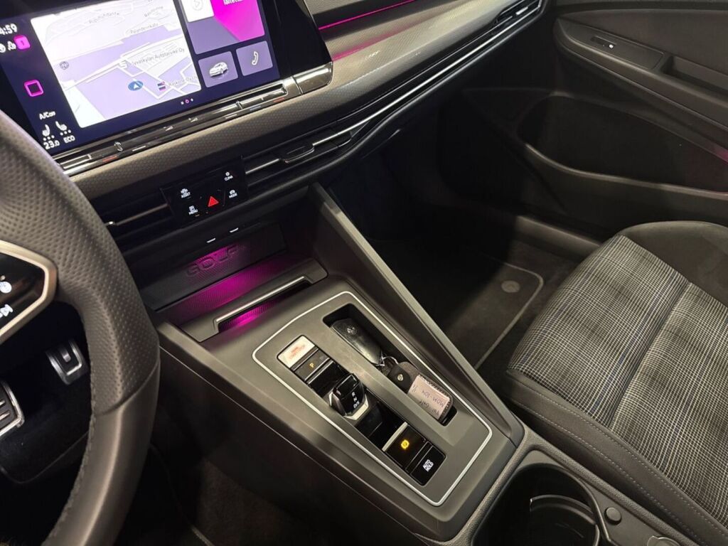 Volkswagen Golf 2020 Harmaa