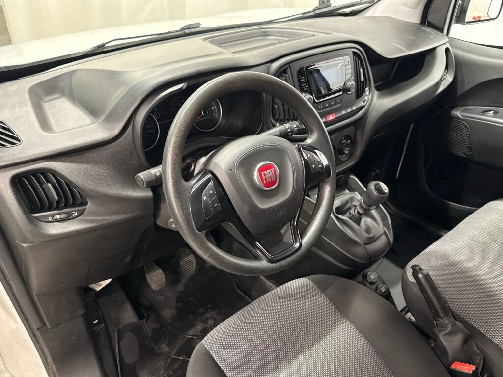 Fiat Doblo 2023 Valkoinen