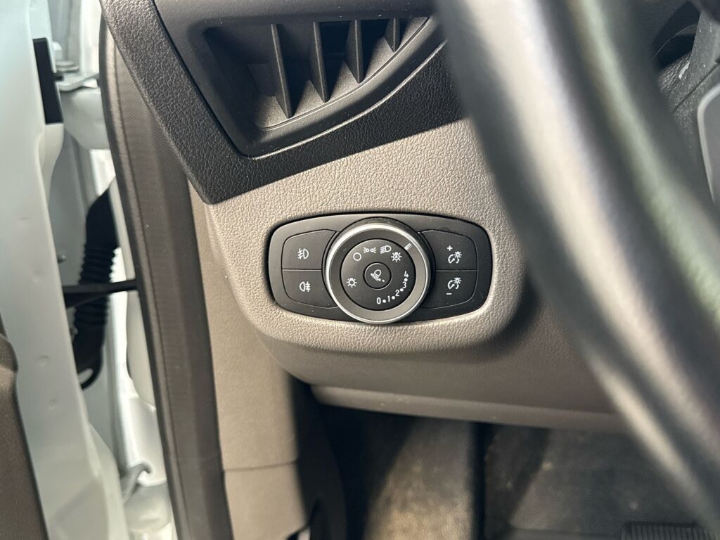 Ford Transit Connect 2023 Valkoinen