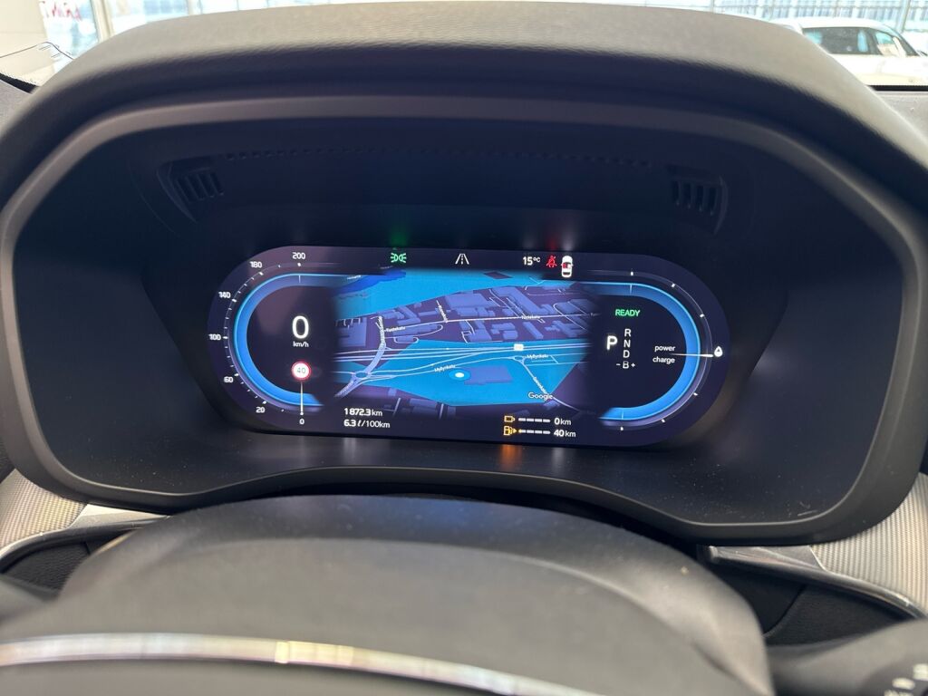 Volvo XC60 2023 Musta