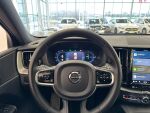 Volvo XC60 2023 Musta