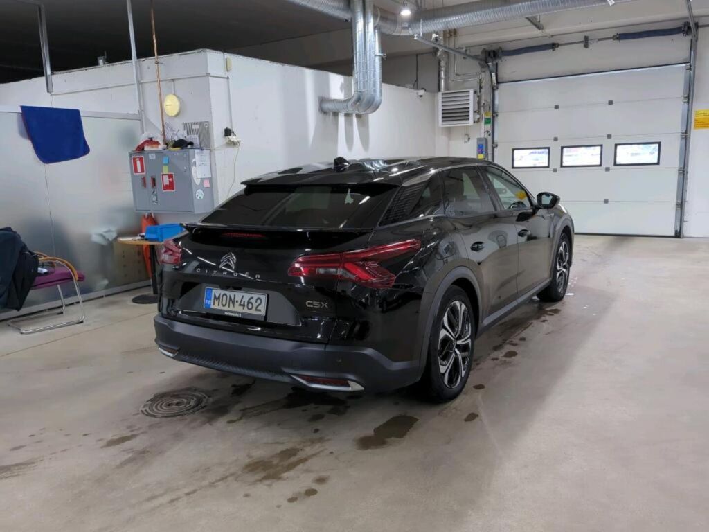 Citroen C5 X 2023 Musta