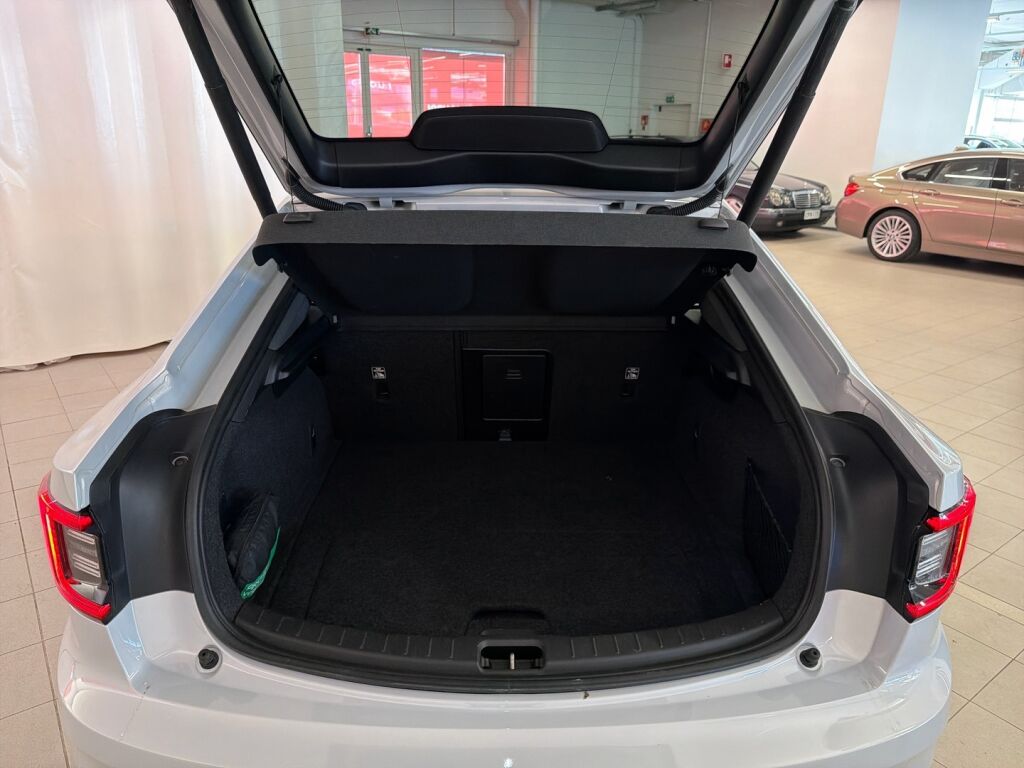 Polestar 2 2023 Harmaa