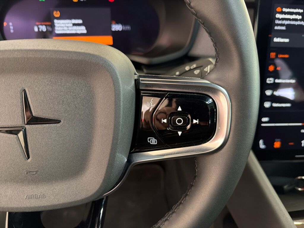 Polestar 2 2023 Harmaa