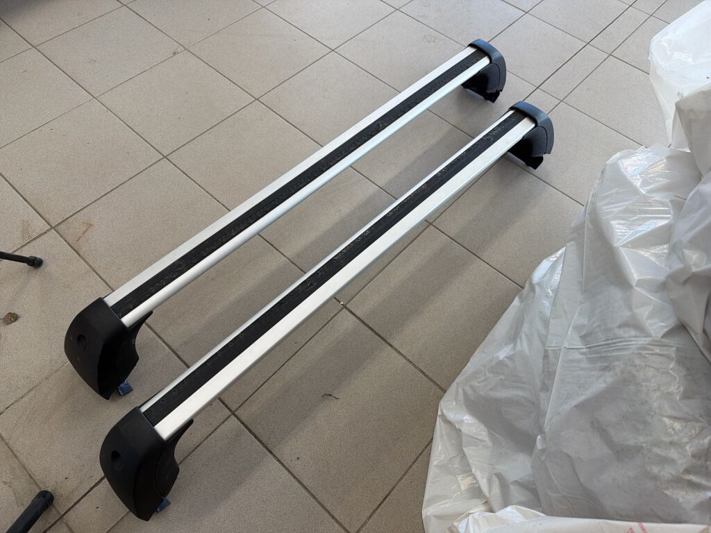 Polestar 2 2023 Harmaa