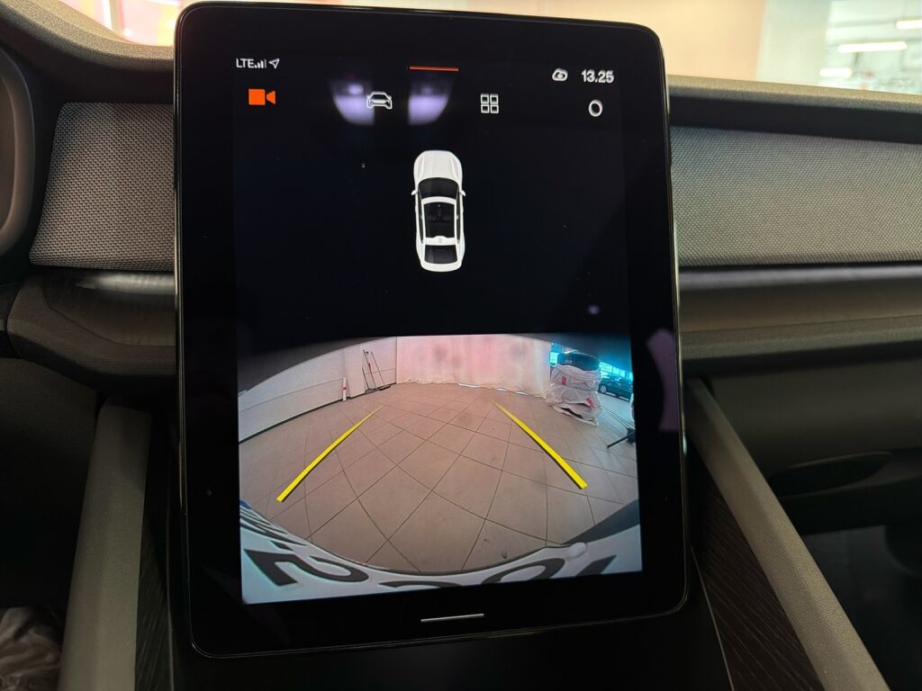 Polestar 2 2023 Harmaa