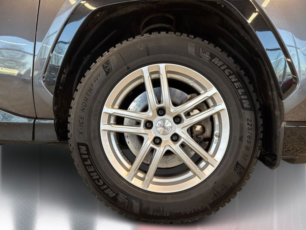 Toyota RAV4 2022 Harmaa