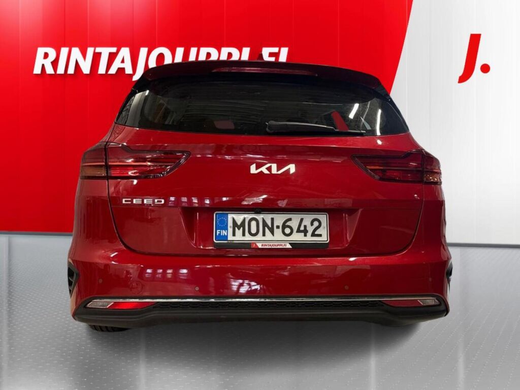 Kia Ceed 2023 Punainen