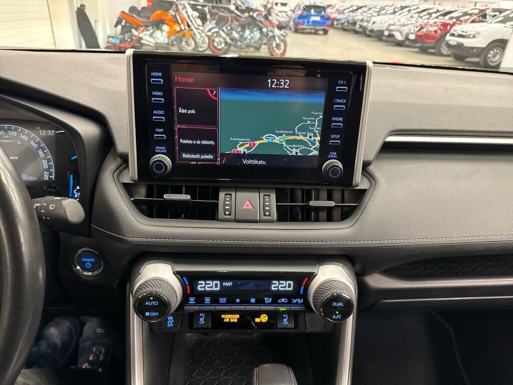 Toyota RAV4 2022 Musta