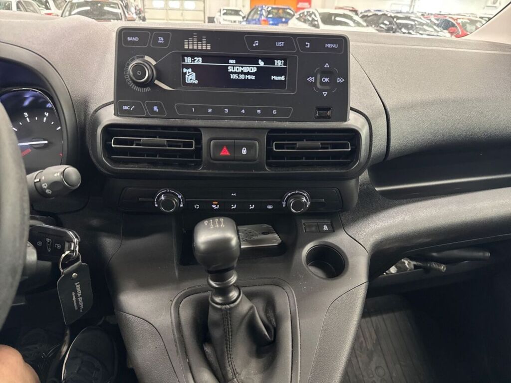 Toyota Proace CITY Verso 2022 Valkoinen