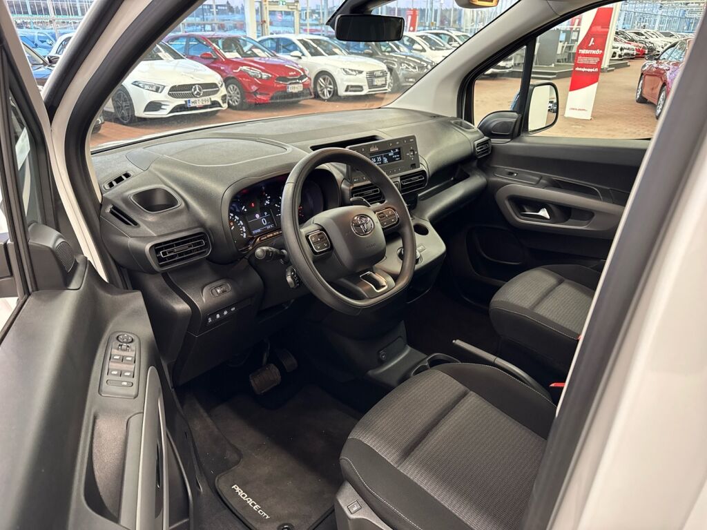 Toyota Proace CITY Verso 2022 Valkoinen