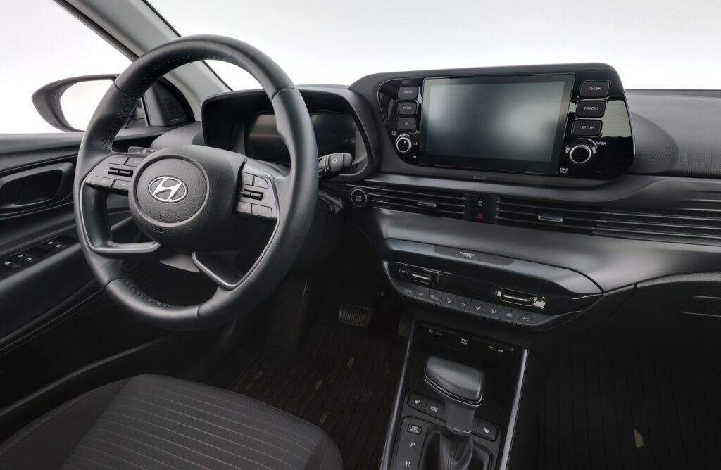 Hyundai i20 Hatchback 2023 Ruskea (beige)