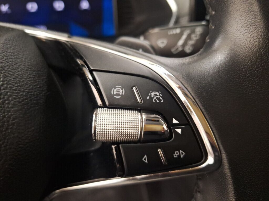 Skoda Octavia 2020 Harmaa