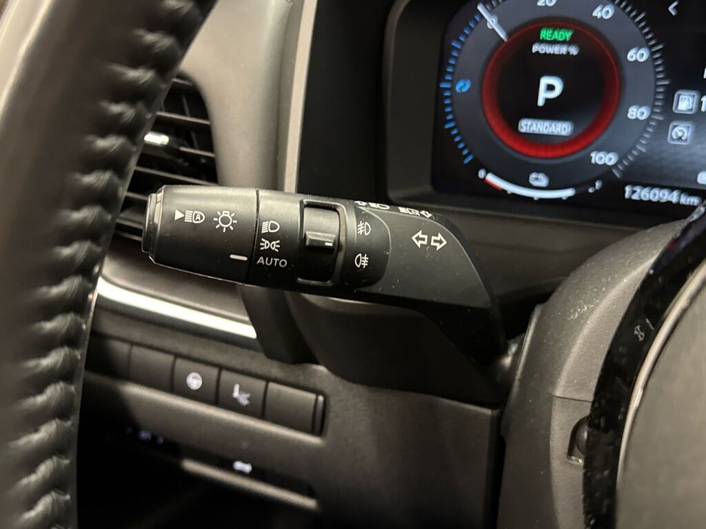 Nissan X-Trail 2023 Valkoinen