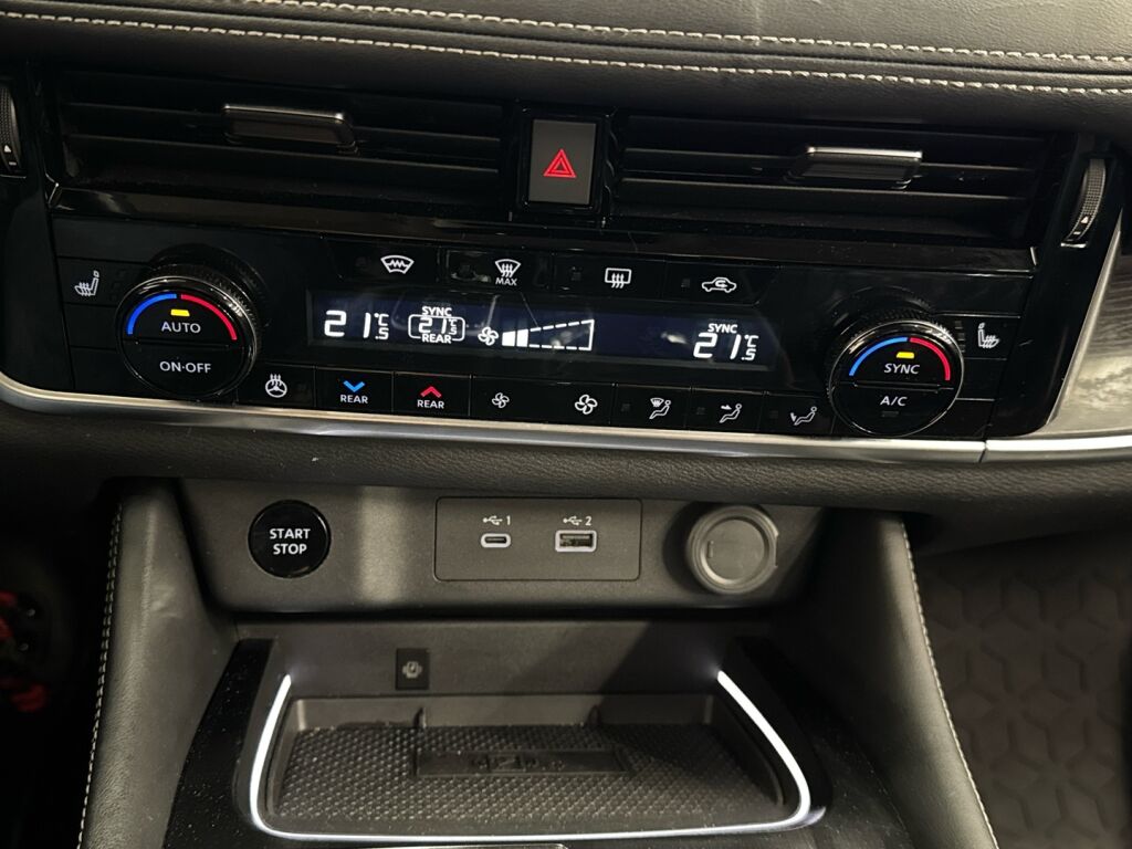 Nissan X-Trail 2023 Valkoinen