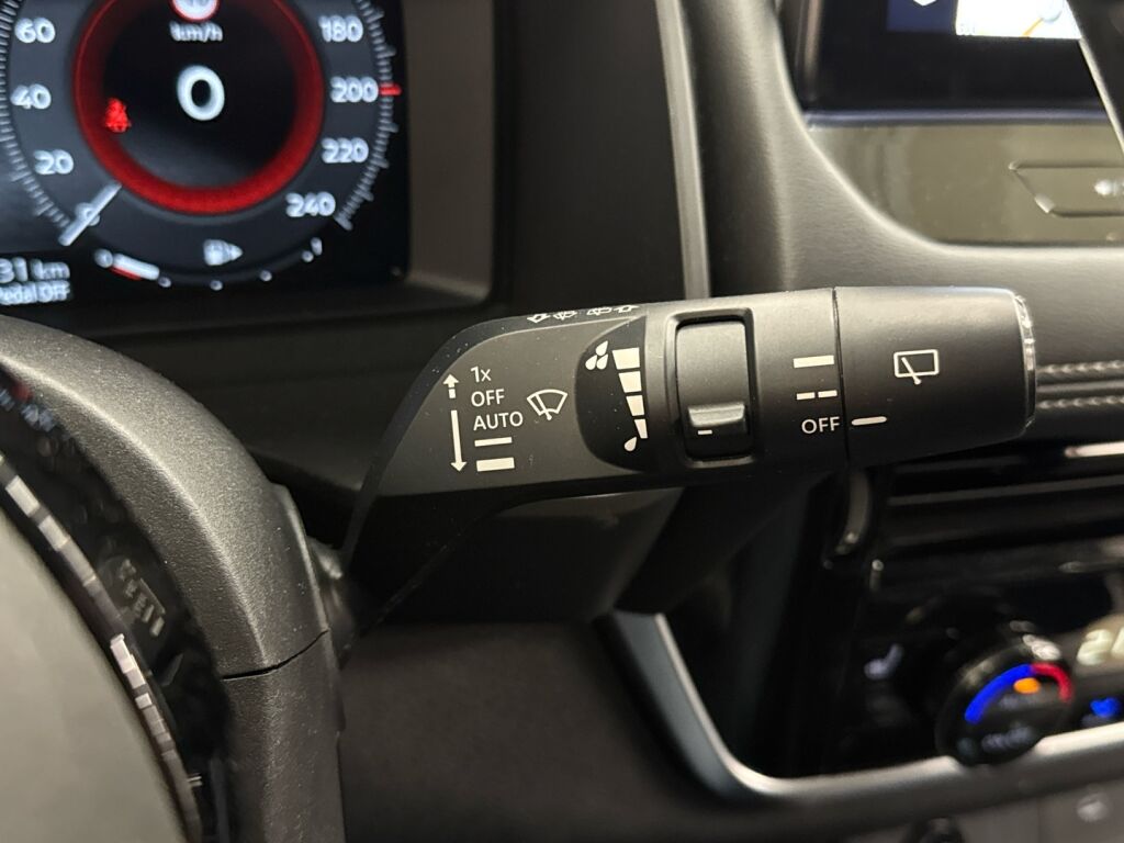 Nissan X-Trail 2023 Valkoinen