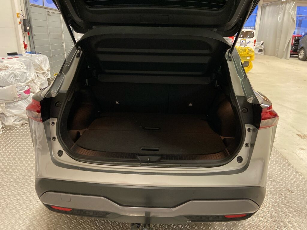 Nissan Qashqai 2023 Hopea