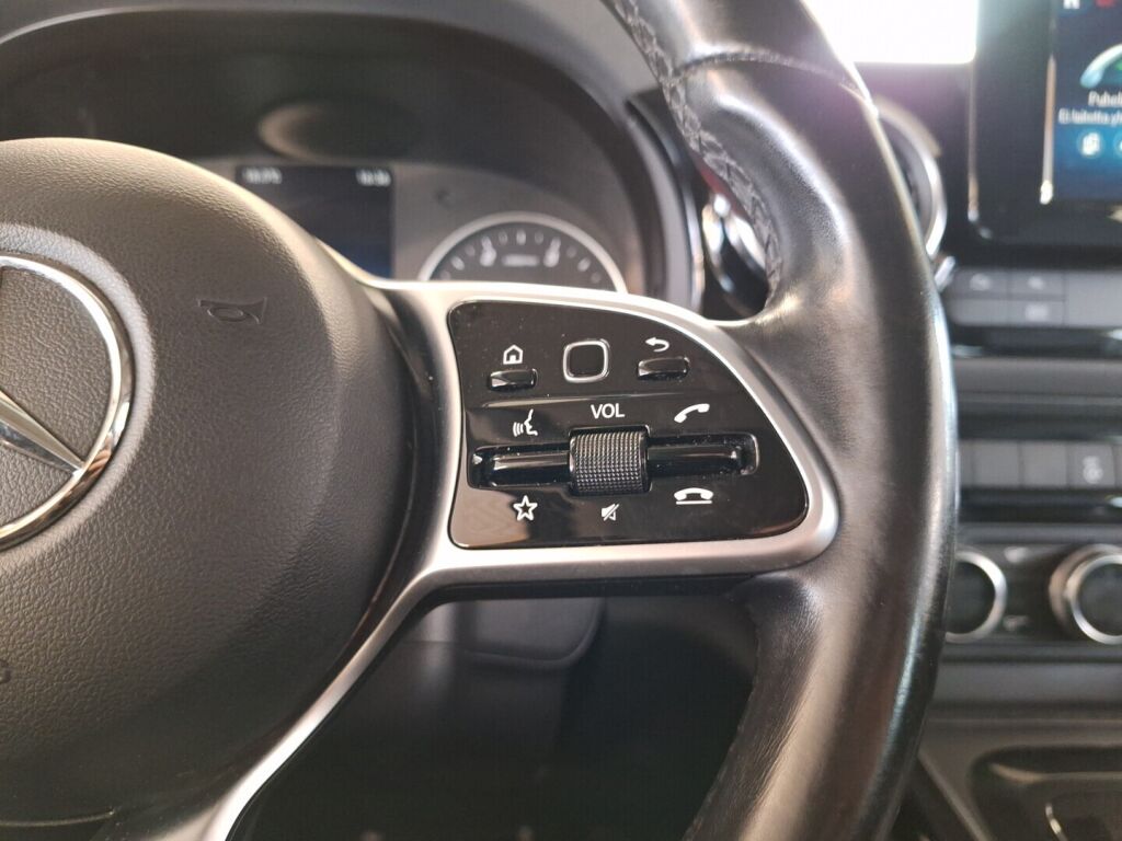 Mercedes-Benz T 2022 Keltainen