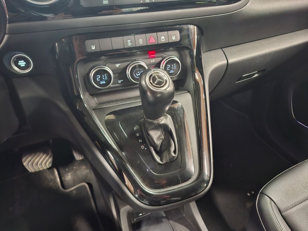 Mercedes-Benz T 2022 Keltainen