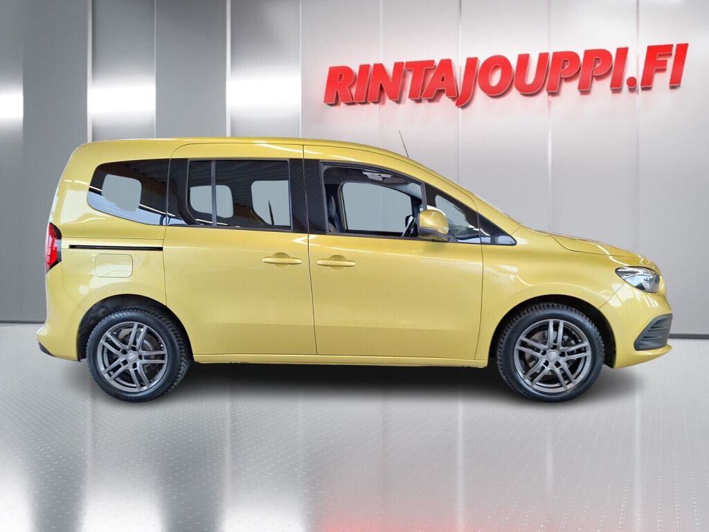 Mercedes-Benz T 2022 Keltainen